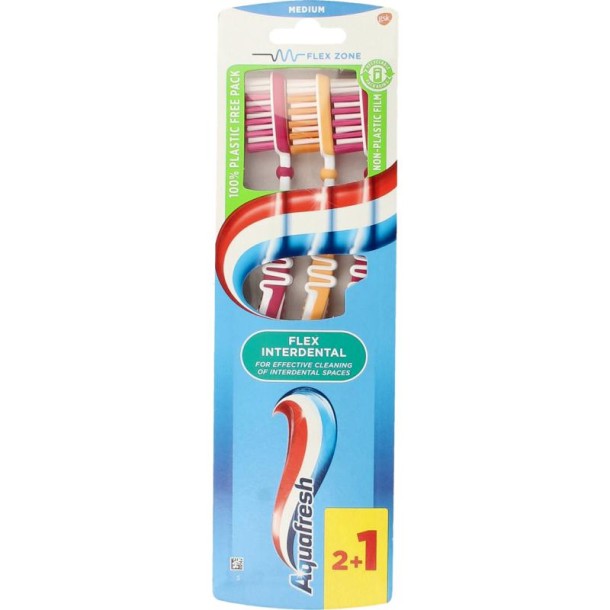 Aquafresh Tandenborstel flex interdental medium (3 Stuks)