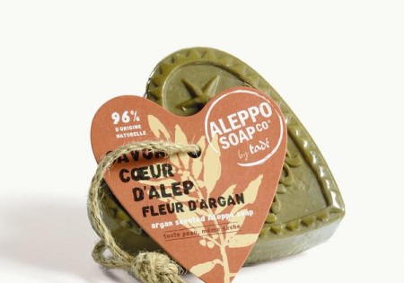 Aleppo Soap Co Savon d'Alep hart fleur de argan met touw (150 Gram)