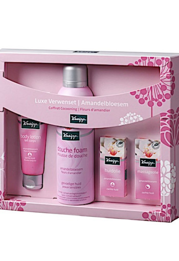 Kneipp amandelbloesem geschenkset - 4 stuks Geschenkverpakking